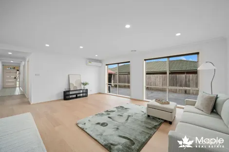 Property photo of 4 Otway Place Roxburgh Park VIC 3064