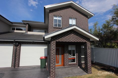 17a Targo Rd, Pendle Hill, NSW 2145