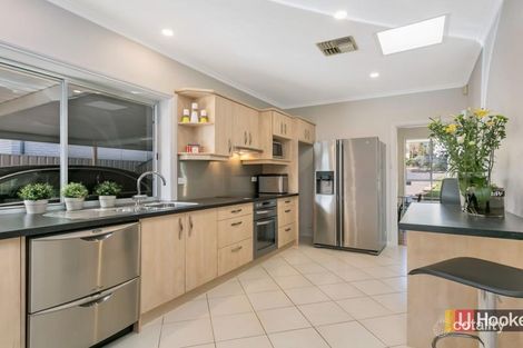 Property photo of 10 Hams Road Flagstaff Hill SA 5159