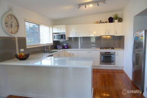 Property photo of 104 Eversleigh Road Scarborough QLD 4020