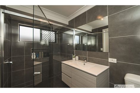 Property photo of 43 Varsity Crescent Norman Gardens QLD 4701