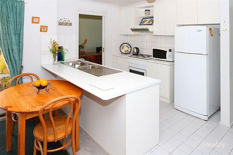 Property photo of 1 Hawkes Drive Mill Park VIC 3082