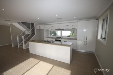 Property photo of 12 Vaucluse Place Glen Alpine NSW 2560