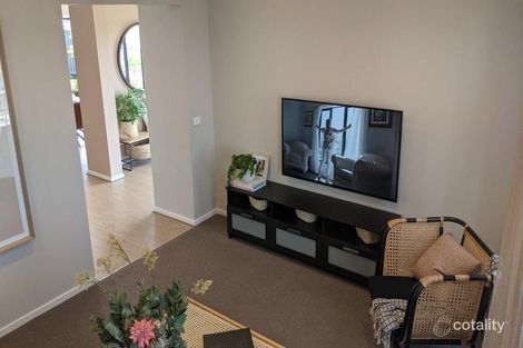 Property photo of 4 Broad Way Wollert VIC 3750