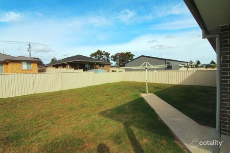 Property photo of 41 Clem McFawn Place Orange NSW 2800