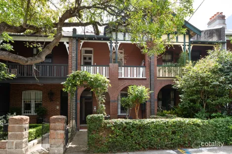 Property photo of 18 Cook Road Centennial Park NSW 2021