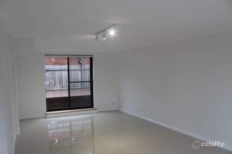Property photo of 28 Captain Cook Drive Barrack Heights NSW 2528