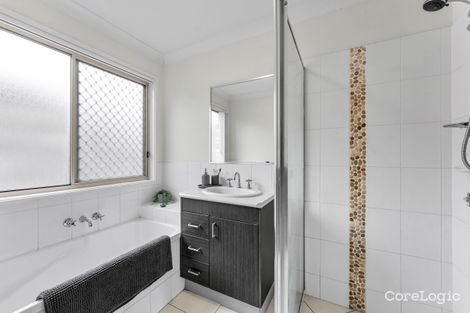 Property photo of 19 Daniella Drive Marsden QLD 4132