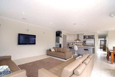 Property photo of 33 Jenkins Street Mordialloc VIC 3195