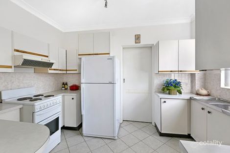 Property photo of 2/14-18 Ocean Parade The Entrance NSW 2261