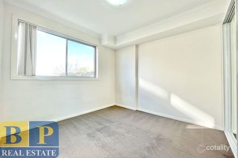 Property photo of 12/2-6 Fraser Street Westmead NSW 2145