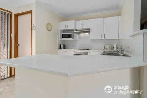 Property photo of 12 Jimbour Court Wattle Grove NSW 2173