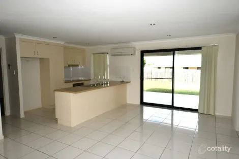 Property photo of 4 Sylvana Avenue Gracemere QLD 4702
