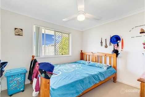 Property photo of 17 Burns Parade Kallangur QLD 4503