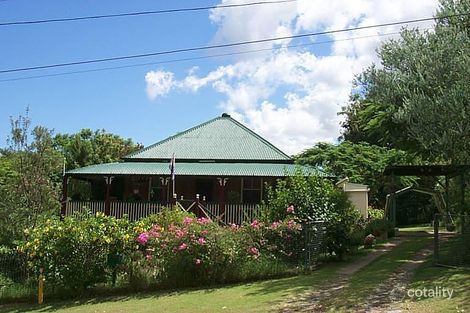 Property photo of 36 Barclay Street Bundamba QLD 4304