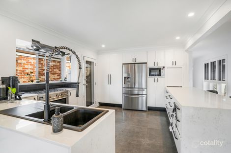 Property photo of 88 Tallebudgera Drive Palm Beach QLD 4221