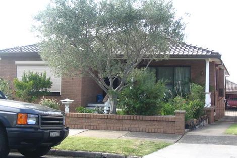 3 Lea Ave, Russell Lea, NSW 2046