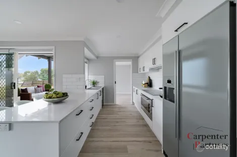 Property photo of 40 River Road Tahmoor NSW 2573