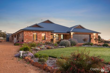 Property photo of 16 Observation Circle Bedfordale WA 6112