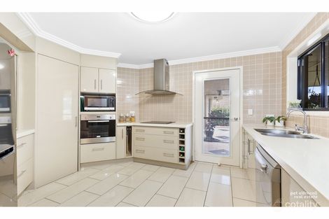 Property photo of 6 Sandys Place Kawana QLD 4701