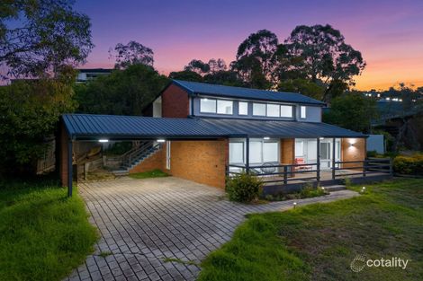 8 Gleneagles Ct, Darley, VIC 3340