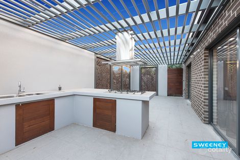 Property photo of 3 Peppermint Grove Taylors Hill VIC 3037