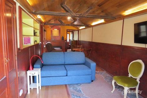 Property photo of 11 Myrtle Grove Tecoma VIC 3160