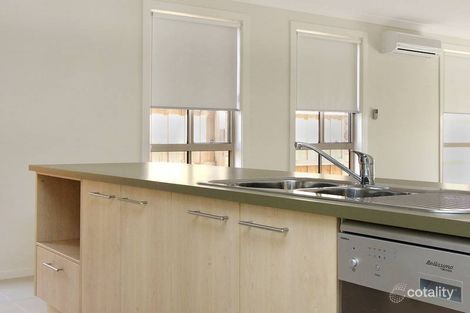 Property photo of 2 Olivia Rise Tarneit VIC 3029