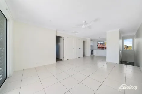 2/13 Lorimer St, Springwood, QLD 4127