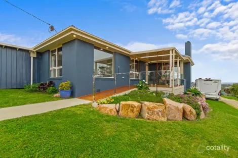 132 Myer St, Lakes Entrance, VIC 3909