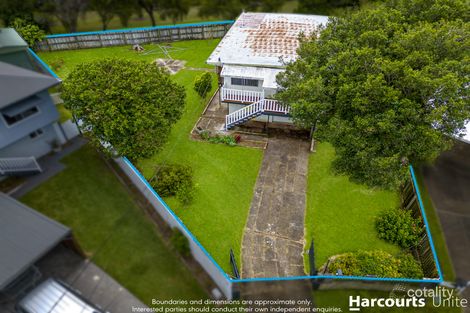 4 Barry Ct, Woody Point, QLD 4019