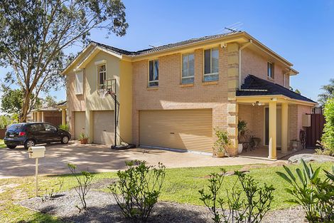 Property photo of 2/17 Rosewall Drive Menai NSW 2234