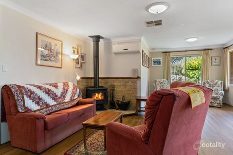 Property photo of 60 Gladys Road Lesmurdie WA 6076
