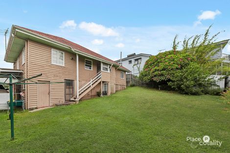 Property photo of 7 Hall Avenue Norman Park QLD 4170