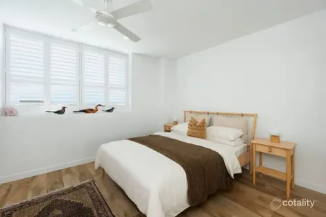 Property photo of 4401/2 Sunset Avenue Paradise Point QLD 4216