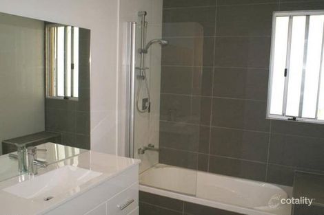 Property photo of 52 Grange Road Eastern Heights QLD 4305