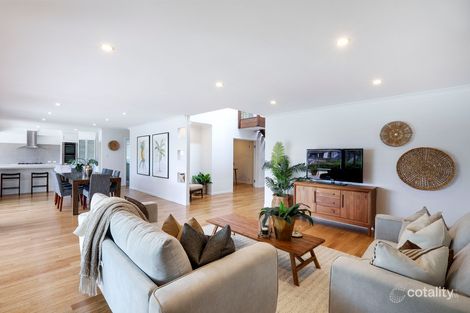 Property photo of 26 Moana Park Avenue Broadbeach Waters QLD 4218