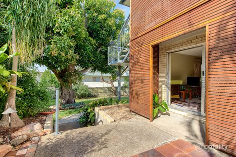 Property photo of 2/34 Yeronga Street Yeronga QLD 4104