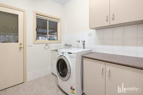 Property photo of 105 Badcoe Road Loxton SA 5333