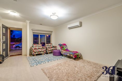 Property photo of 22 Crossway Avenue Tarneit VIC 3029