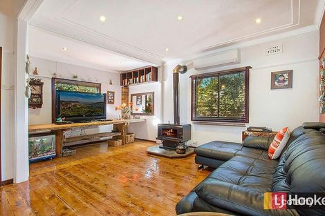 Property photo of 22 Coveny Street Doonside NSW 2767