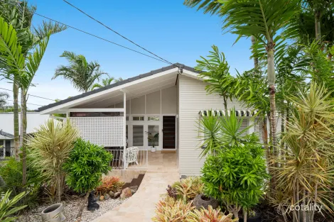 Property photo of 146 Raeburn Street Manly West QLD 4179