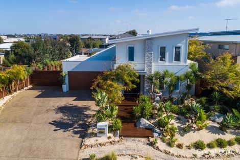 Property photo of 3 Rippleside Drive Torquay VIC 3228