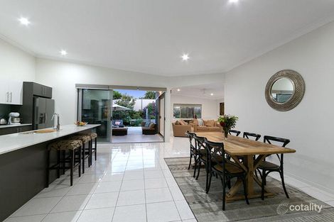 Property photo of 9 Lilly Lane Birkdale QLD 4159