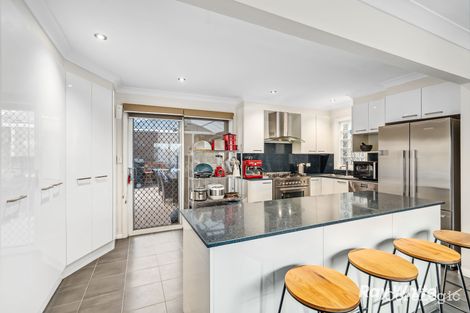 Property photo of 8 Greig Place Seven Hills NSW 2147