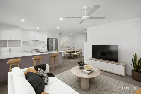 Property photo of 11 Cambridge Way Ripley QLD 4306