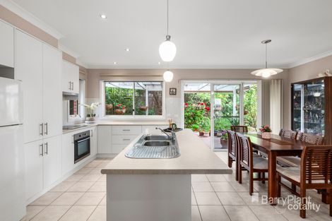 Property photo of 2/12 Ironbark Road Diamond Creek VIC 3089