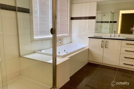 2/48 Beverley St, Doncaster East, VIC 3109