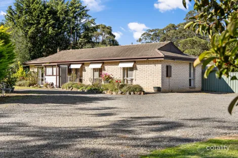 Property photo of 544 Settlement Road Mount Doran VIC 3334