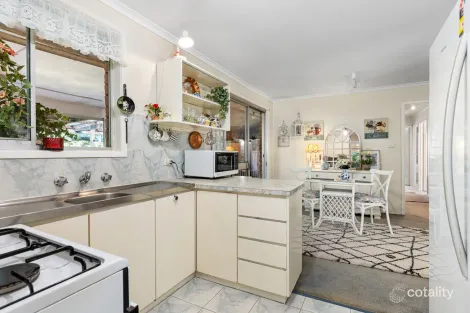 Property photo of 544 Settlement Road Mount Doran VIC 3334